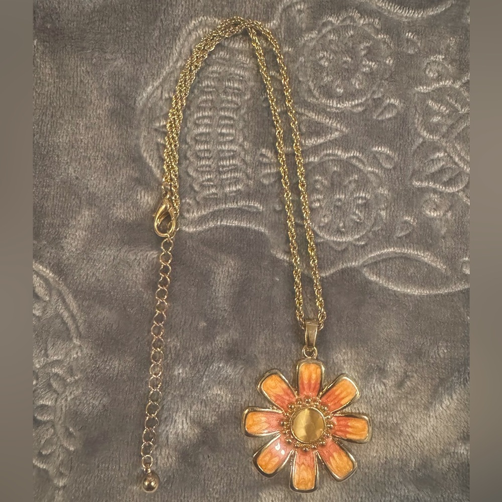 Peach Coloured Flower Necklace